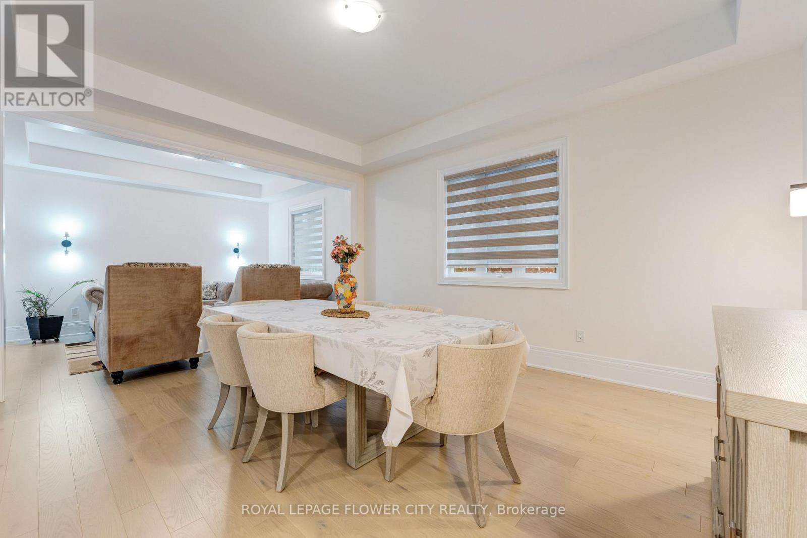 20 Seraville Street, Vaughan, Ontario  L4H 4P7 - Photo 9 - N13004566