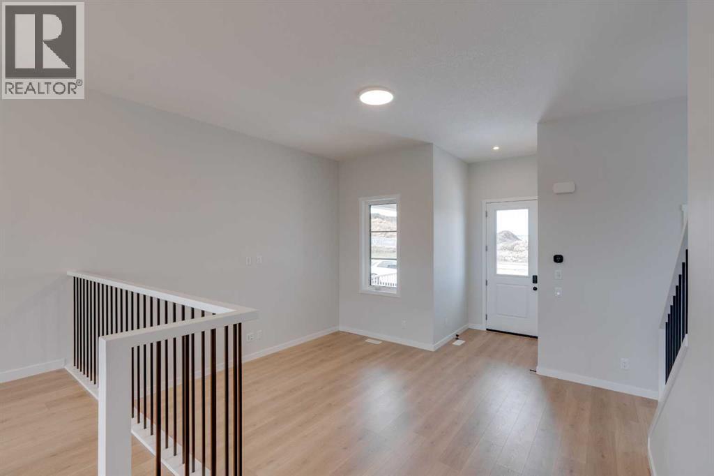 1273 Creekview Drive Sw, Calgary, Alberta  T2X 5Y7 - Photo 5 - A2302154