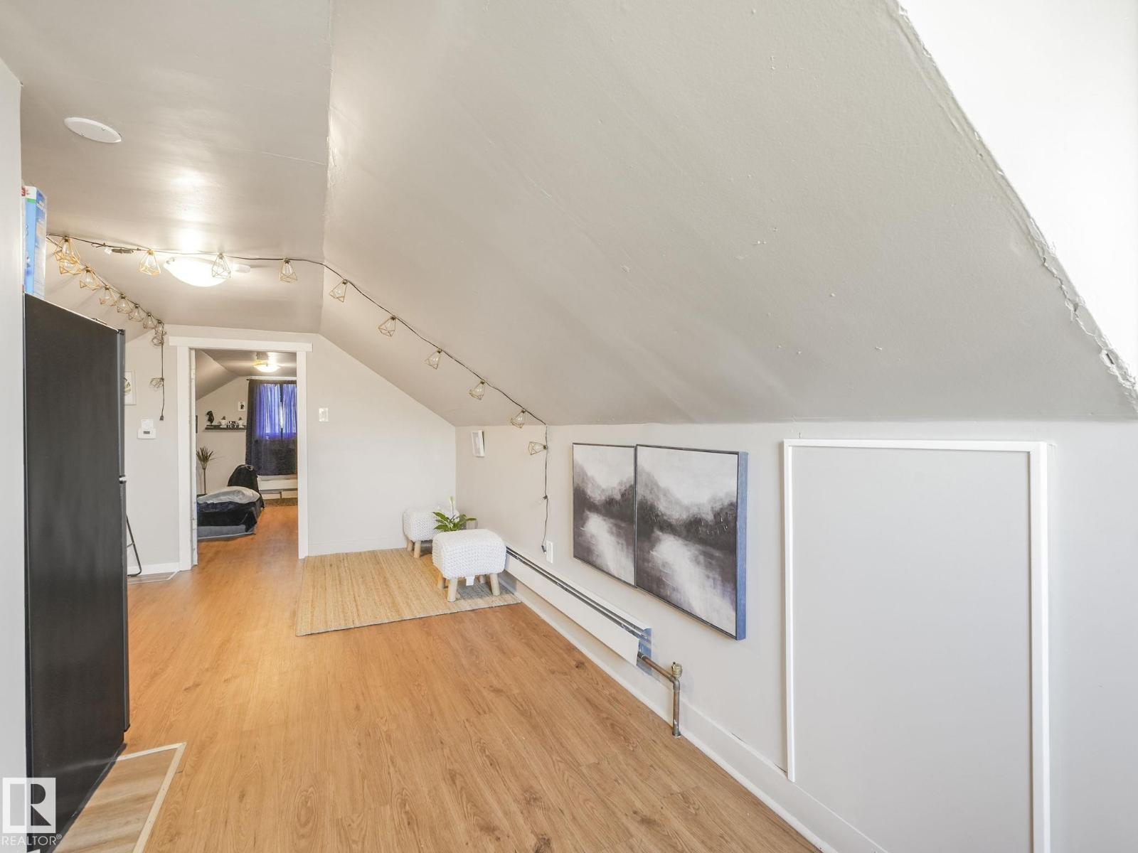 9638 106 Av NW, Edmonton, Alberta  T5H 0N4 - Photo 31 - E4476654