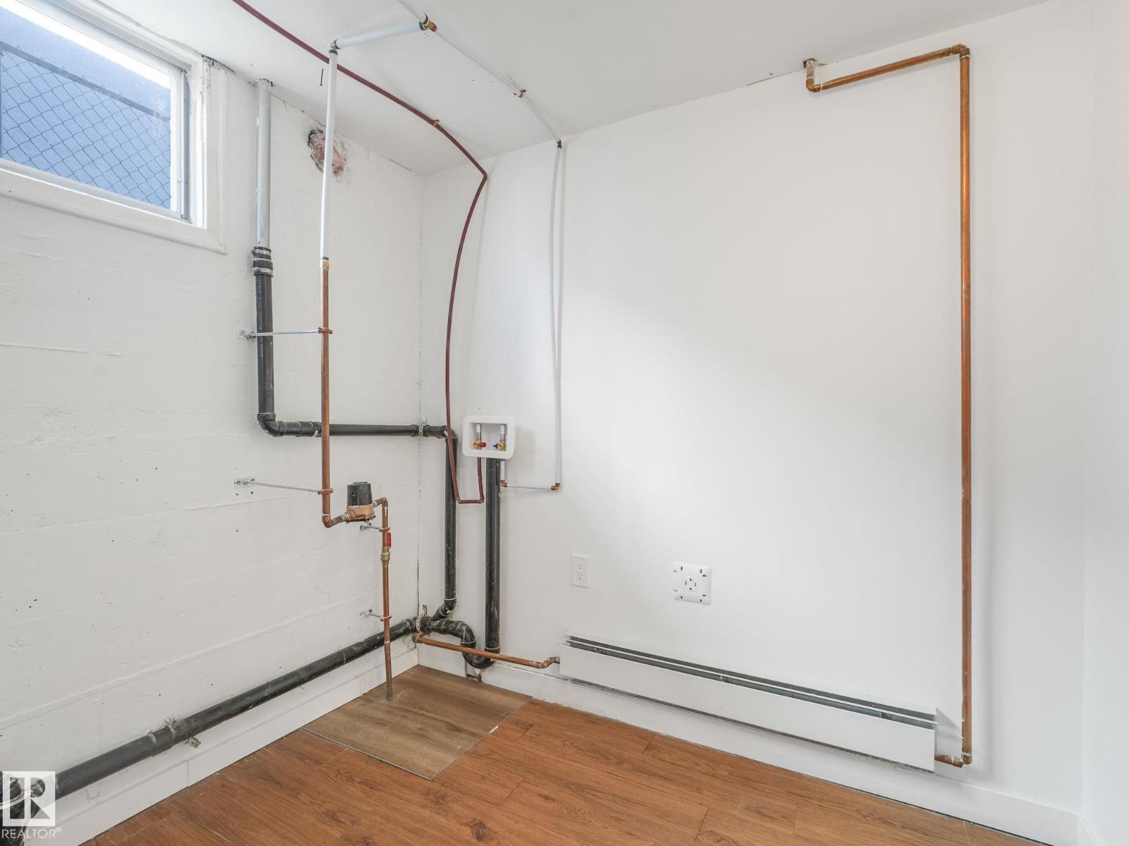 9638 106 Av NW, Edmonton, Alberta  T5H 0N4 - Photo 46 - E4476654