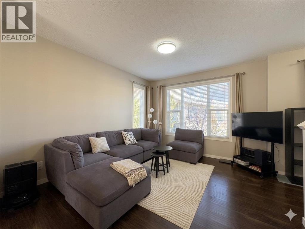 535 Panatella Walk Nw, Calgary, Alberta  T3K 0Z3 - Photo 6 - A2302413