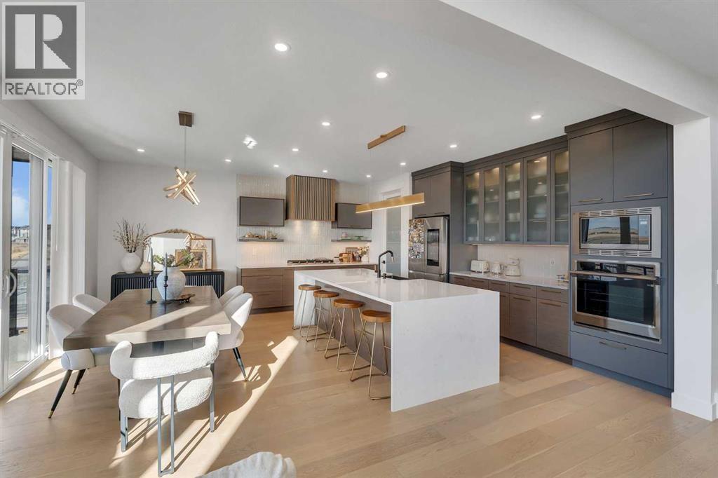 351 Lucas Way NW, Calgary, Alberta  T3P 1Z3 - Photo 16 - A2302666