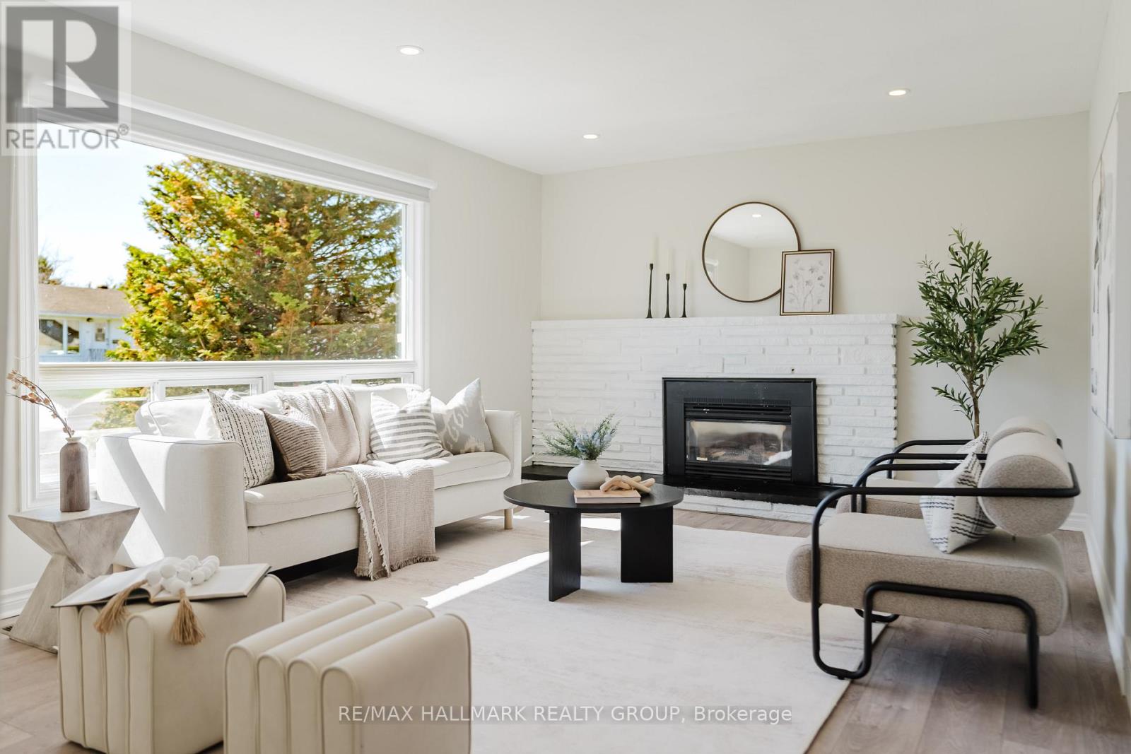 17 Wolmsley Crescent, Ottawa, Ontario  K2G 1J3 - Photo 4 - X13017534