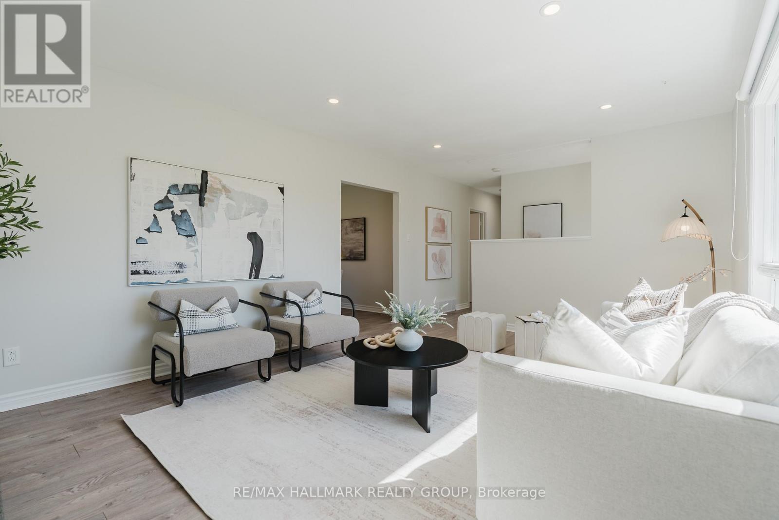 17 Wolmsley Crescent, Ottawa, Ontario  K2G 1J3 - Photo 5 - X13017534