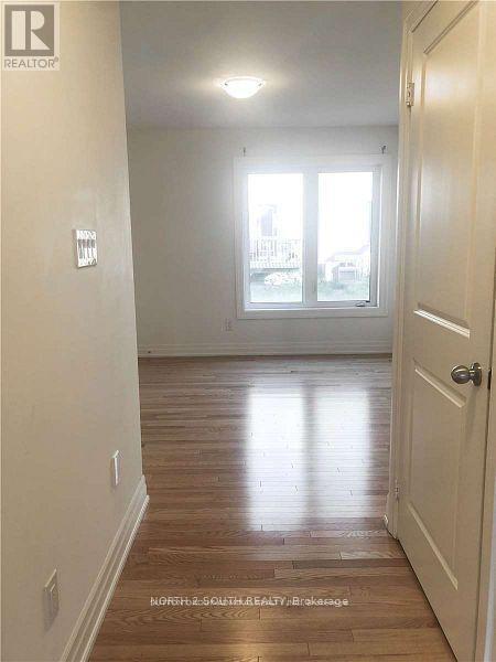 160 Tango Crescent, Newmarket, Ontario  L3X 0K5 - Photo 14 - N12853300