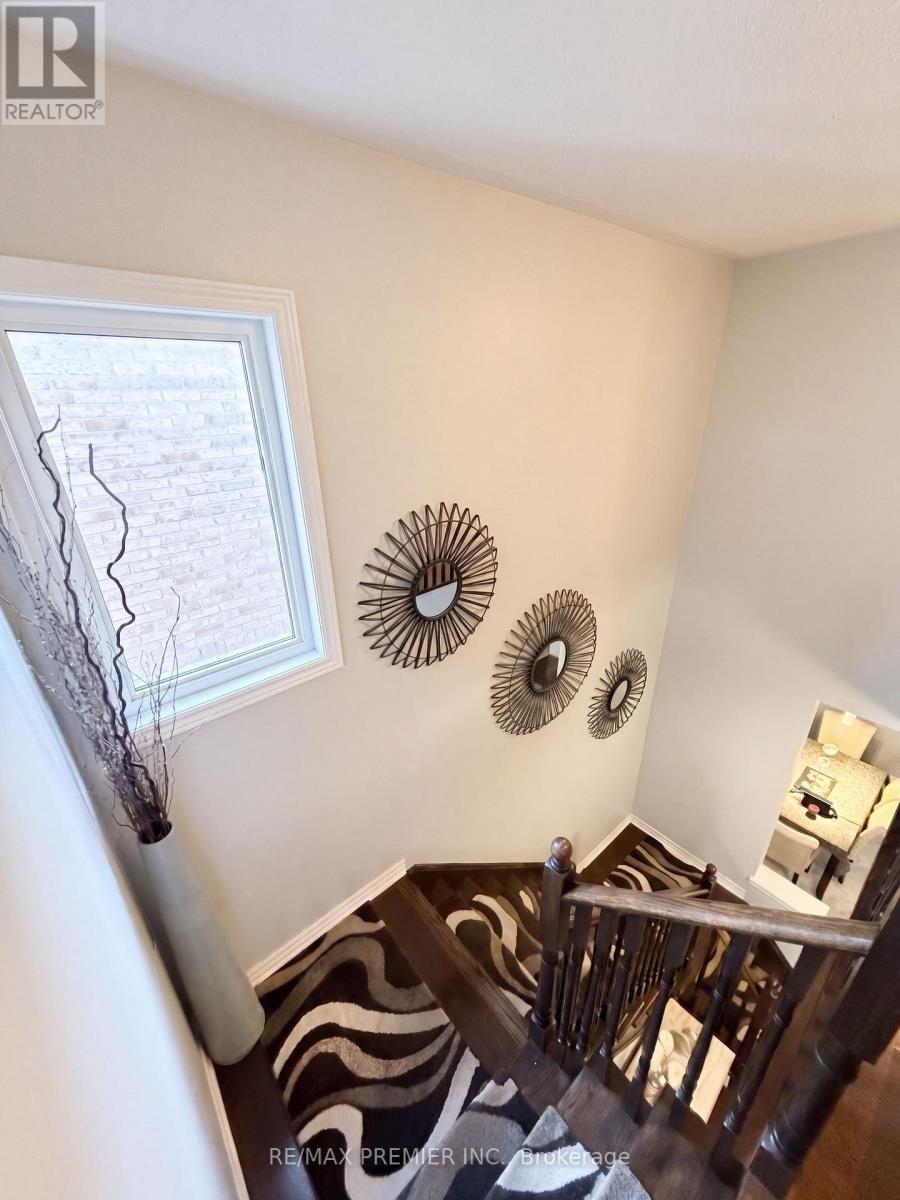 82 Chesterwood Crescent, Brampton, Ontario  L6Y 0Z5 - Photo 17 - W12961110