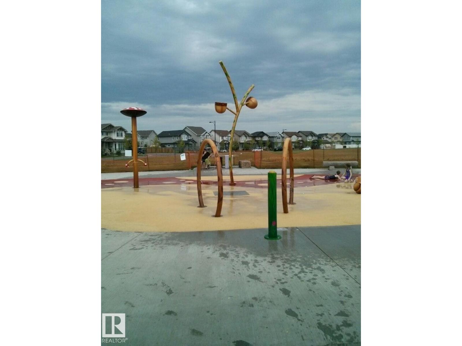 7548 Speaker Wy NW, Edmonton, Alberta  T6R 0P1 - Photo 8 - E4474257