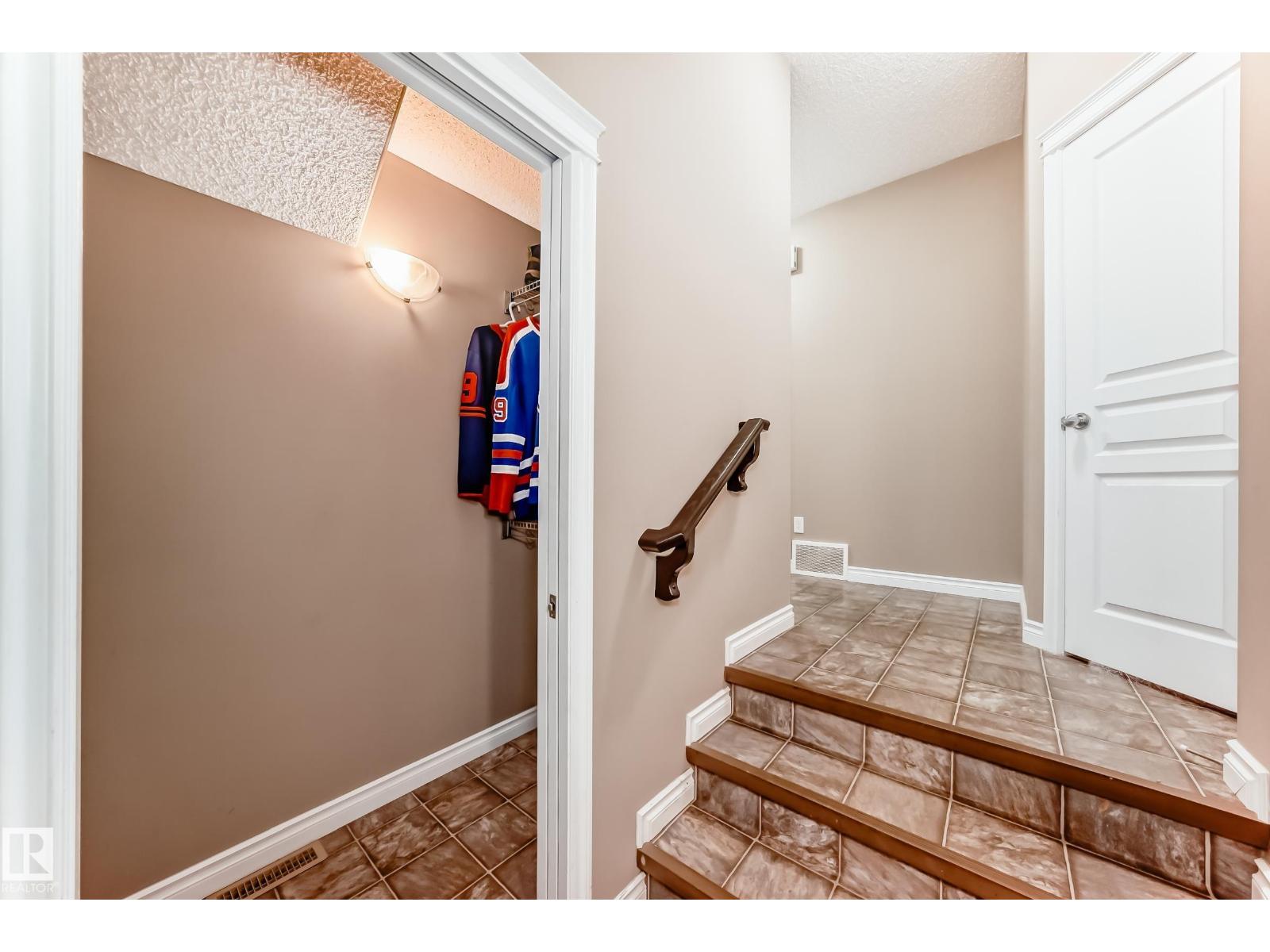 7548 Speaker Wy NW, Edmonton, Alberta  T6R 0P1 - Photo 55 - E4474257