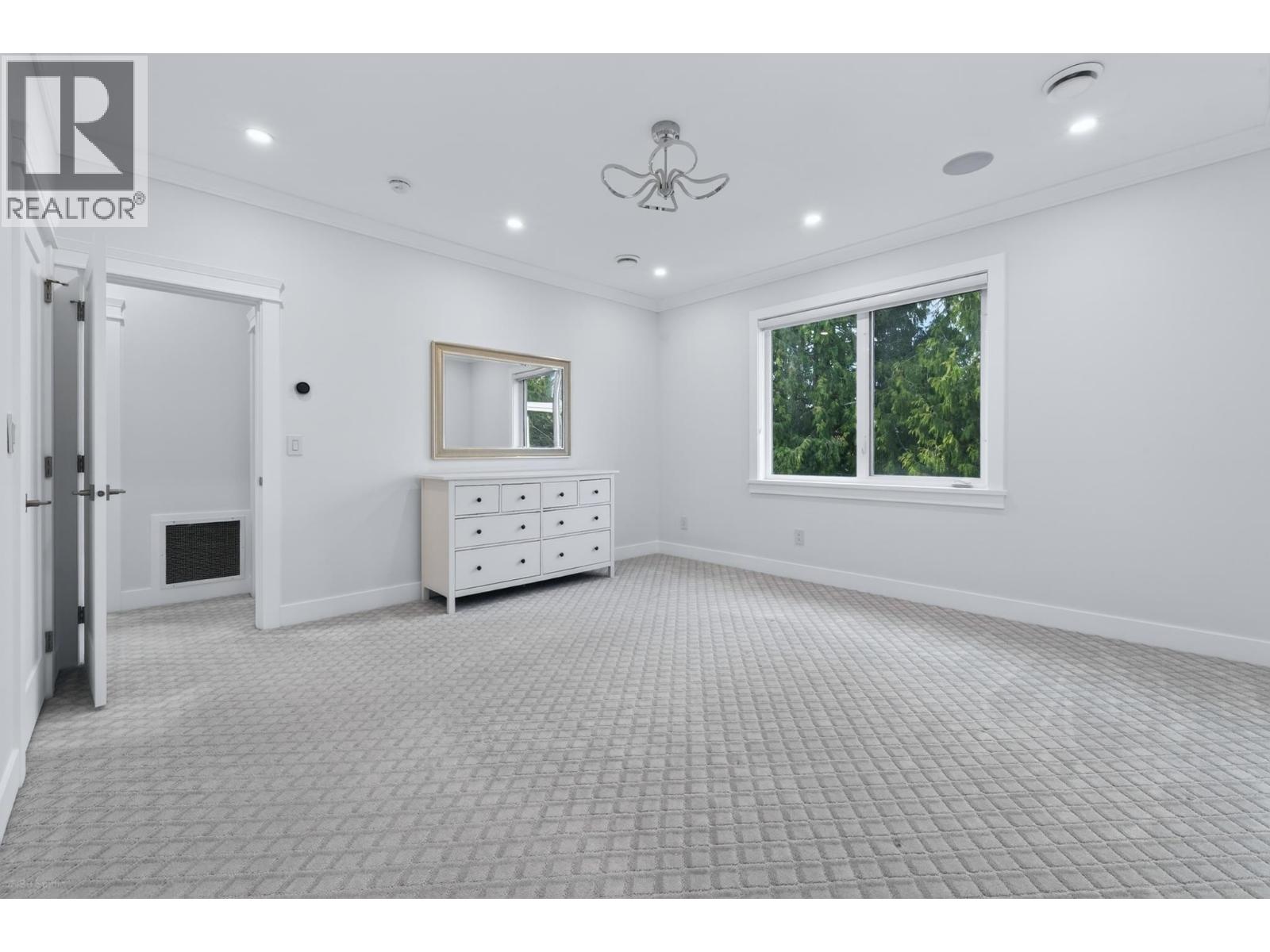 4471 Windjammer Drive, Richmond, British Columbia  V7E 4L7 - Photo 18 - R3112811