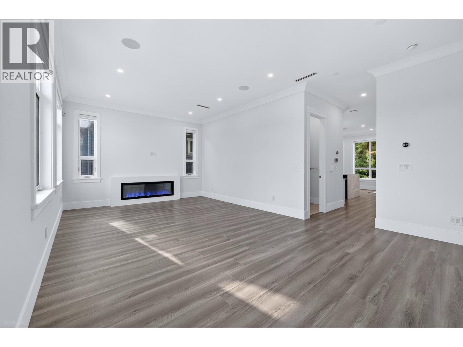 4471 Windjammer Drive, Richmond, British Columbia  V7E 4L7 - Photo 16 - R3112811