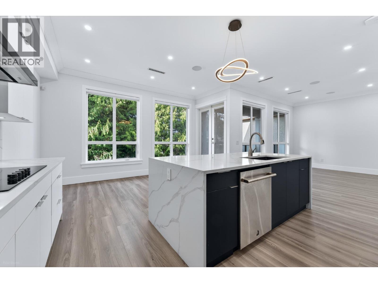 4471 Windjammer Drive, Richmond, British Columbia  V7E 4L7 - Photo 13 - R3112811