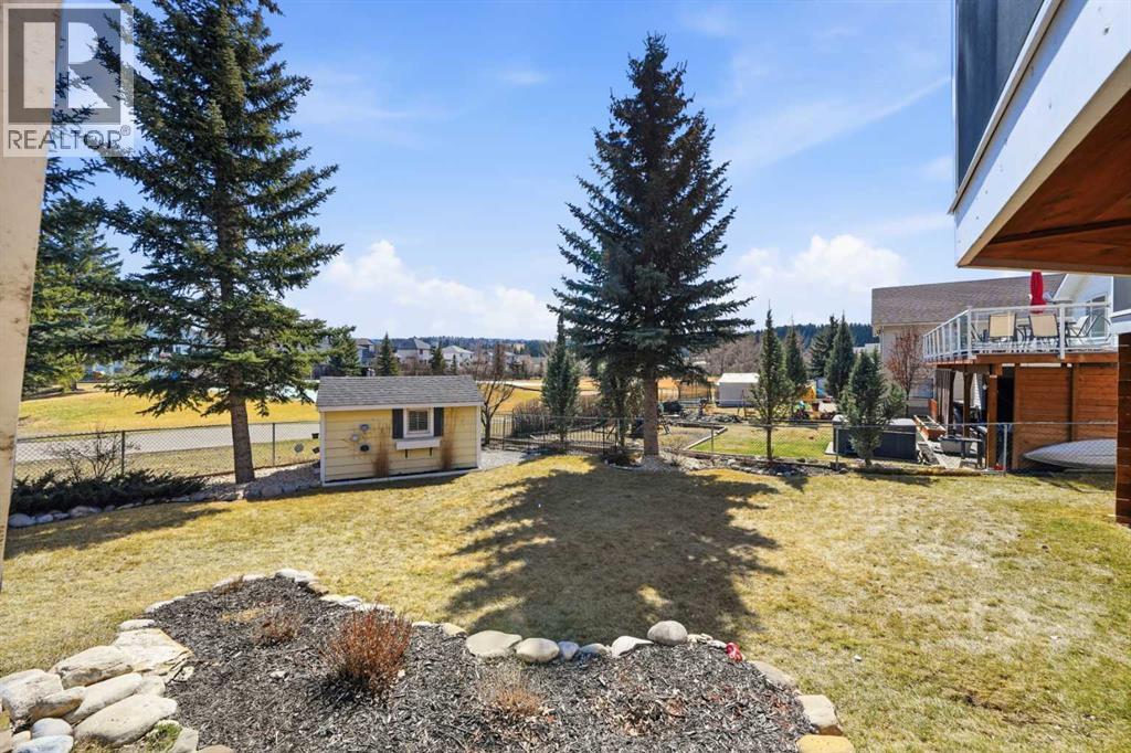 3 Riverview Court, Cochrane, Alberta  T4C 1K6 - Photo 43 - A2299457