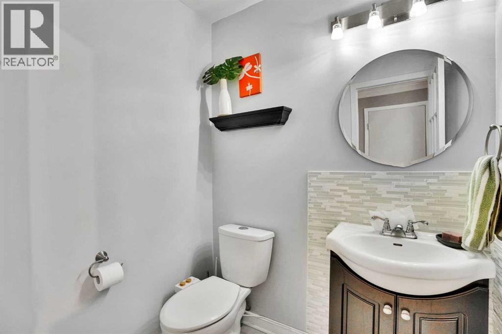 12 Queen Anne Close Se, Calgary, Alberta  T2J 6N6 - Photo 21 - A2302702