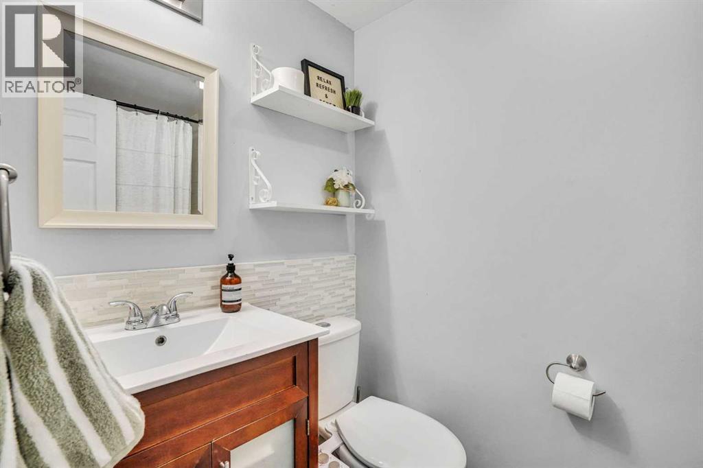 12 Queen Anne Close Se, Calgary, Alberta  T2J 6N6 - Photo 25 - A2302702