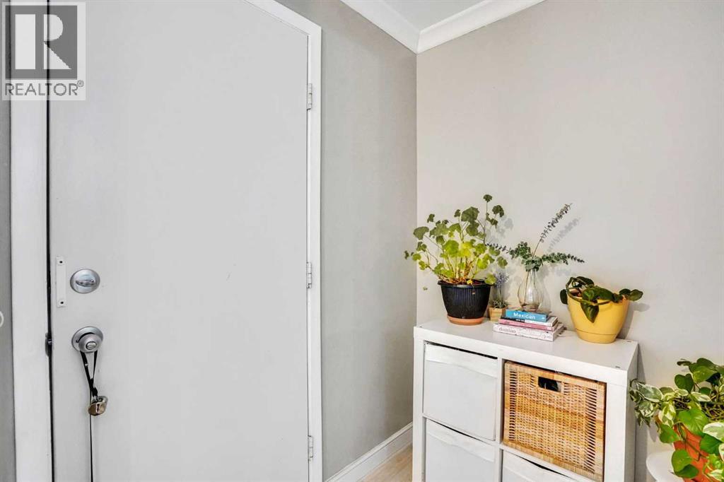 12 Queen Anne Close Se, Calgary, Alberta  T2J 6N6 - Photo 22 - A2302702