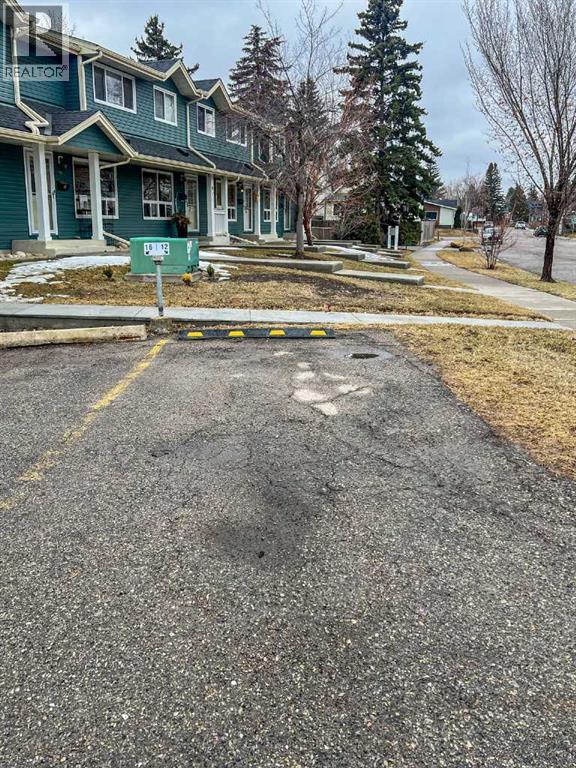 12 Queen Anne Close Se, Calgary, Alberta  T2J 6N6 - Photo 49 - A2302702