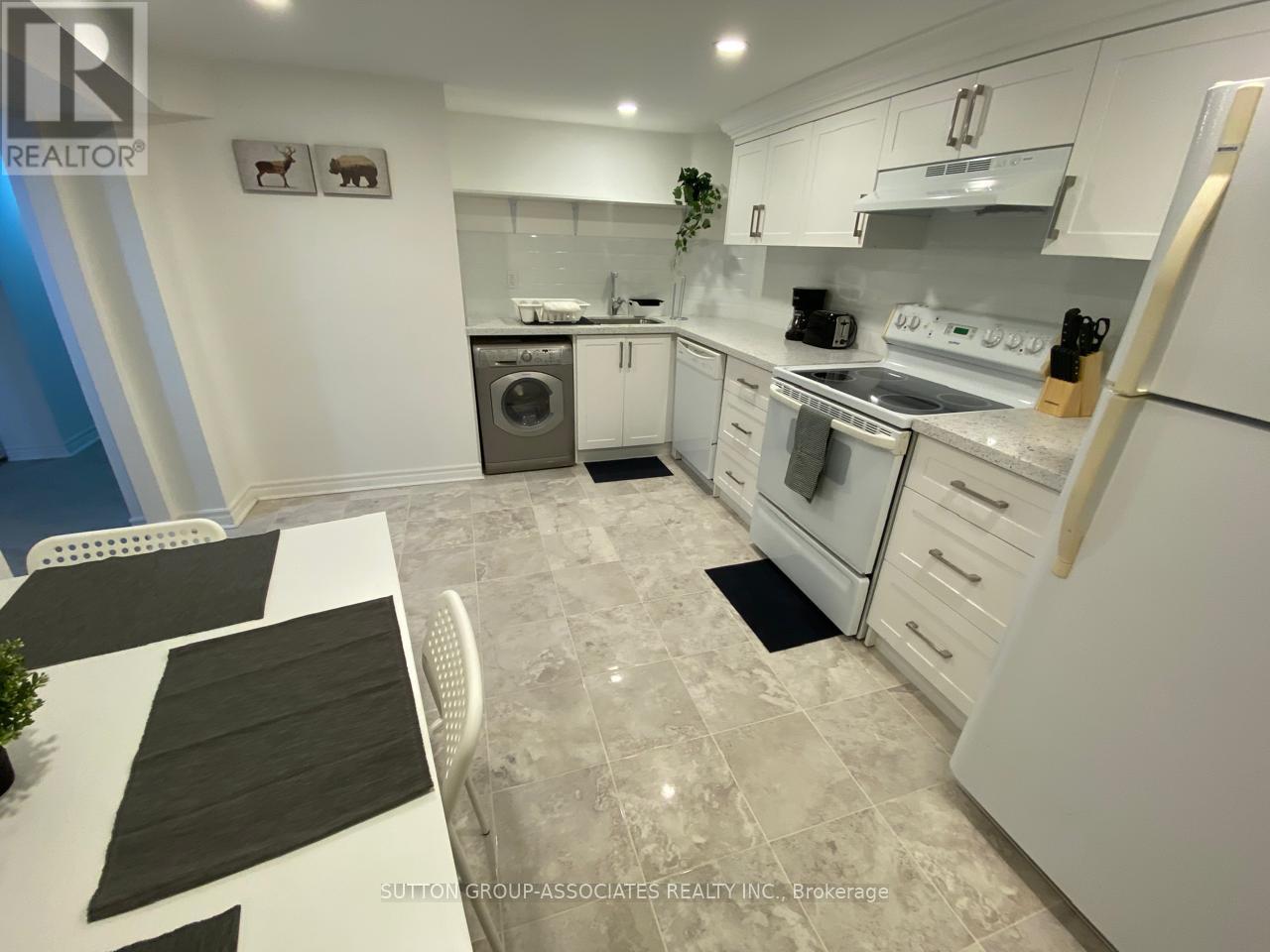 Basement - 184 Madison Avenue, Toronto, Ontario  M5R 2S5 - Photo 6 - C13017510