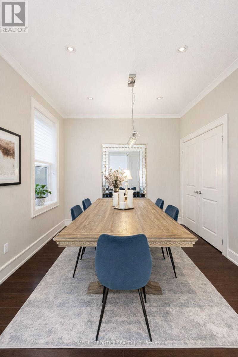 38 Henderson Avenue, Toronto, Ontario  M6J 2B8 - Photo 5 - C13017526