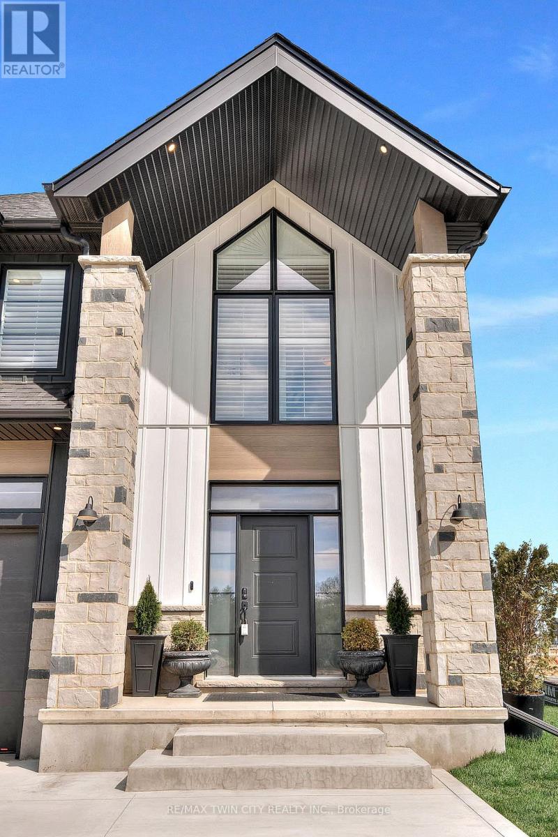 154 Dempsey Drive, Stratford, Ontario  N5A 0R5 - Photo 3 - X13015130