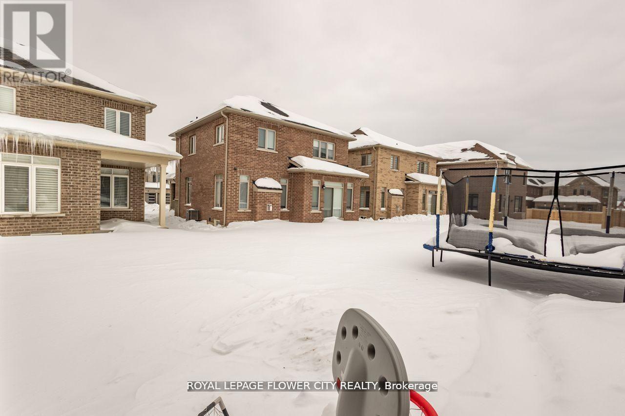 13 Ferragine Crescent, Bradford West Gwillimbury (Bradford), Ontario  L3Z 2A6 - Photo 40 - N13017516