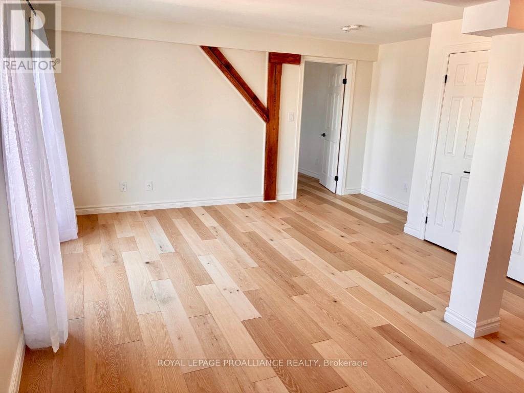 303 - 172 Main Street, Prince Edward County, Ontario  K0K 2T0 - Photo 14 - X13017396