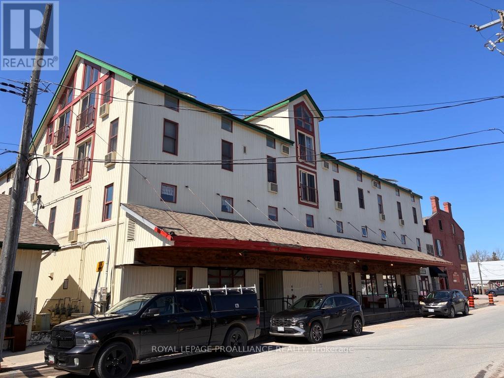 303 - 172 Main Street, Prince Edward County, Ontario  K0K 2T0 - Photo 3 - X13017396