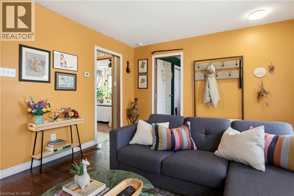 364 Tragina Avenue N, Hamilton, Ontario  L8H 5E5 - Photo 9 - 40811757