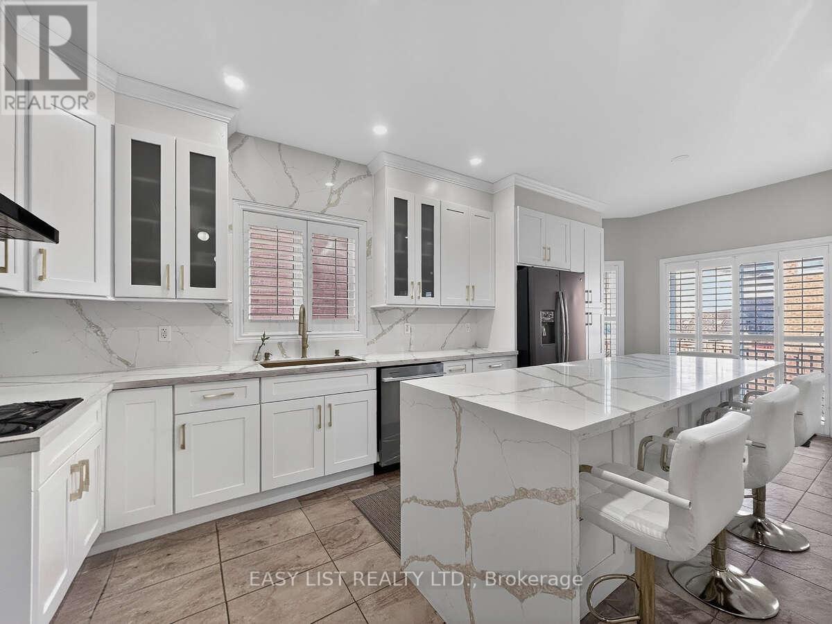 39 Good Hope Road, Brampton, Ontario  L6R 3L6 - Photo 9 - W13017504