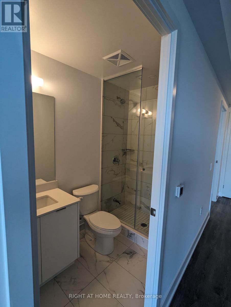 1607 - 202 Burnhamthorpe Road E, Mississauga, Ontario  L5A 0B2 - Photo 19 - W13017528