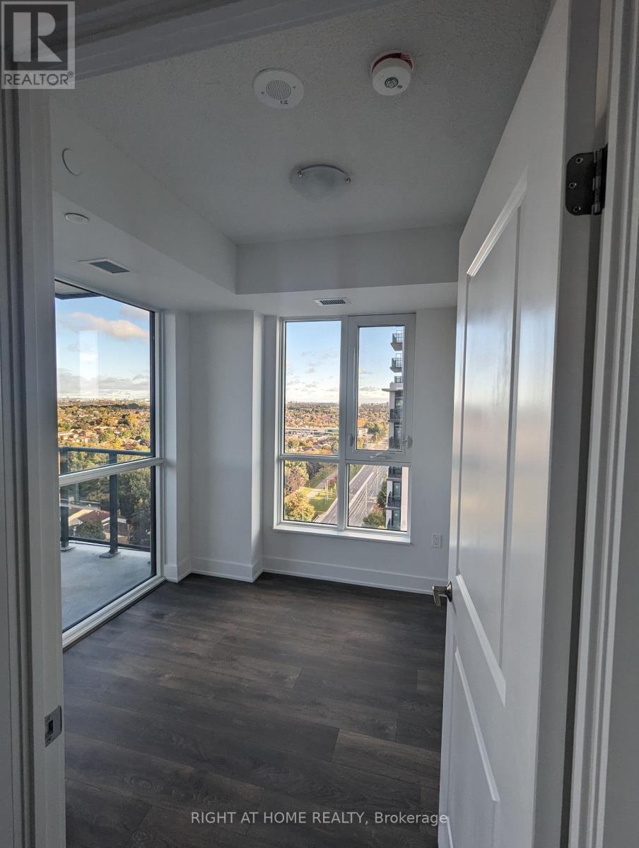 1607 - 202 Burnhamthorpe Road E, Mississauga, Ontario  L5A 0B2 - Photo 20 - W13017528