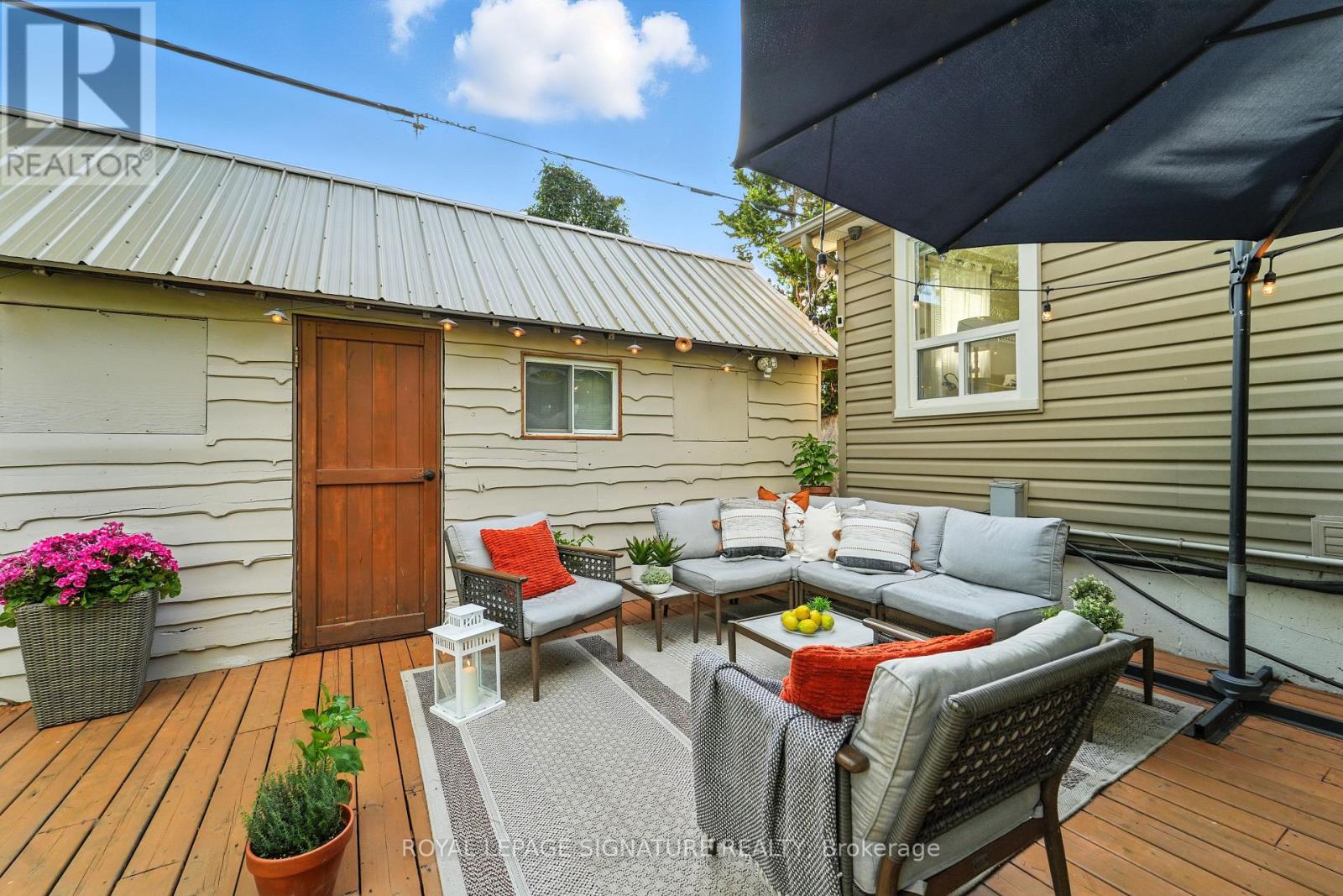 33 Cochrane Drive W, Toronto, Ontario  M8Z 3Z4 - Photo 27 - W13017530