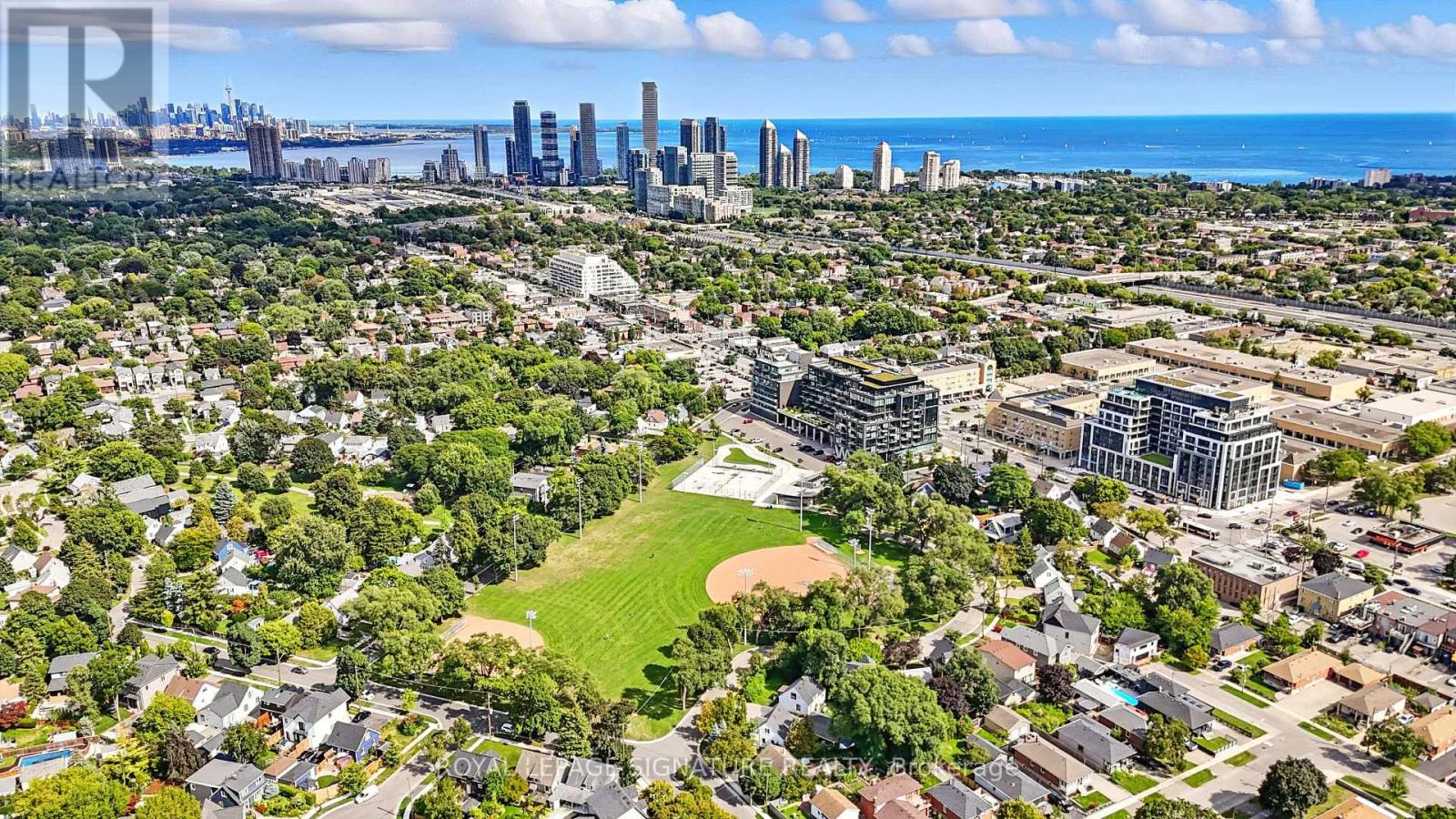 33 Cochrane Drive W, Toronto, Ontario  M8Z 3Z4 - Photo 35 - W13017530