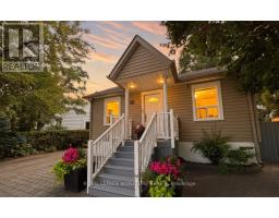 33 COCHRANE DRIVE, Toronto, Ontario