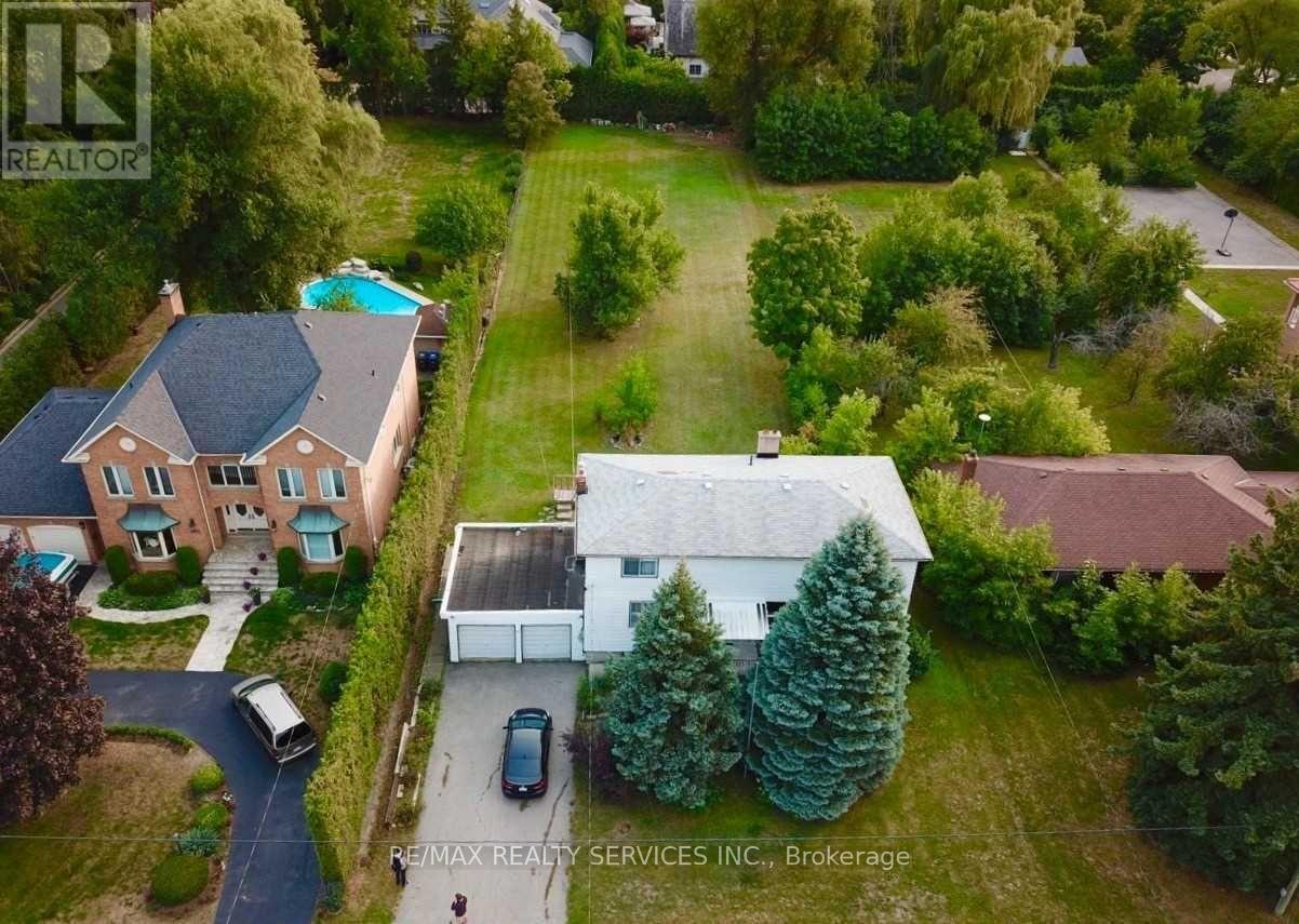 1524 INDIAN GROVE, Mississauga, Ontario