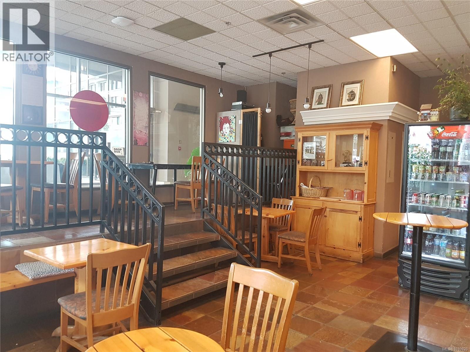 1802 Douglas St, Victoria, British Columbia  V8T 4K6 - Photo 14 - 1030920