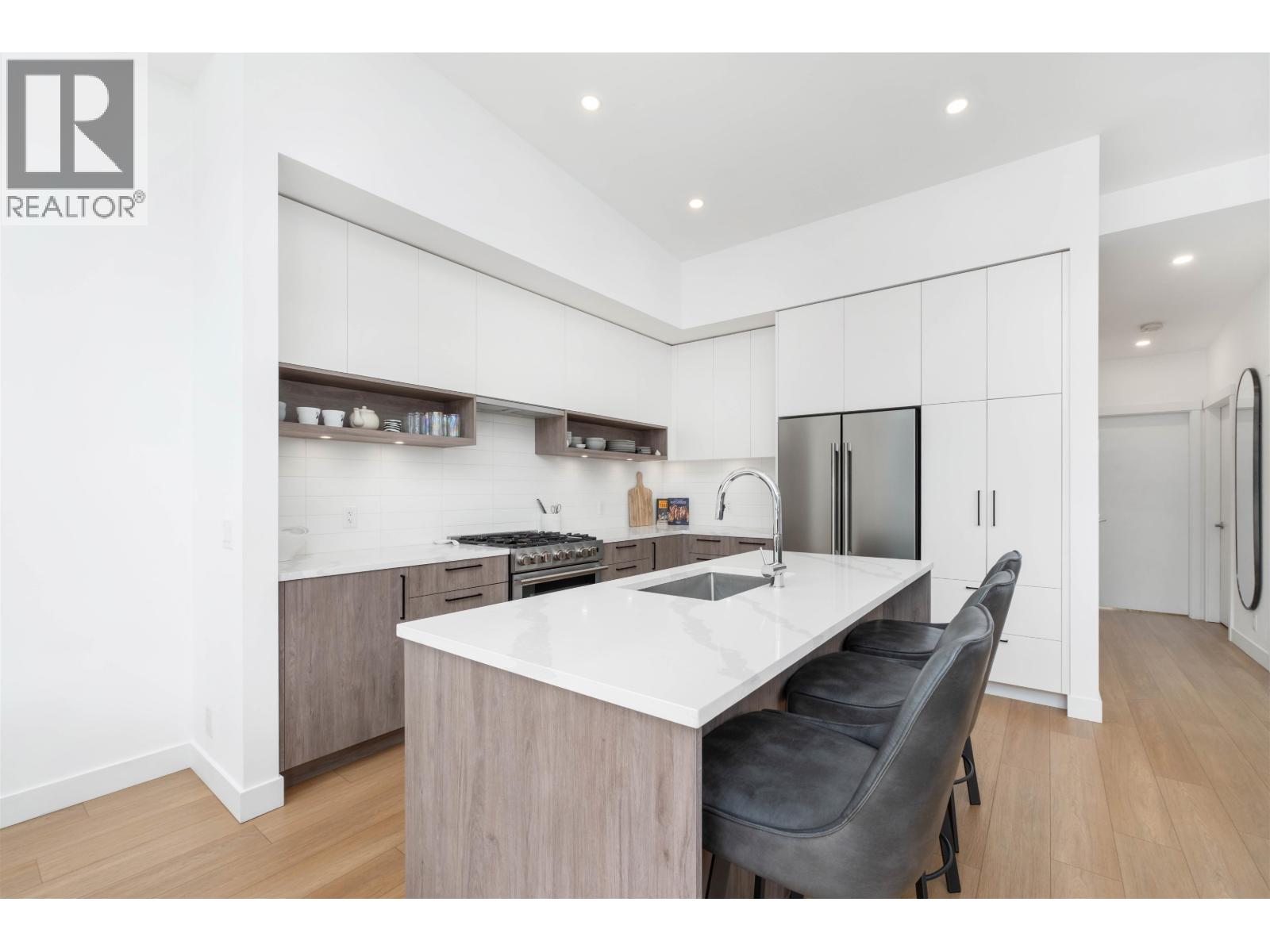 41 4000 Sunstone Way, Pemberton, British Columbia  V0N 2L3 - Photo 9 - R3113102