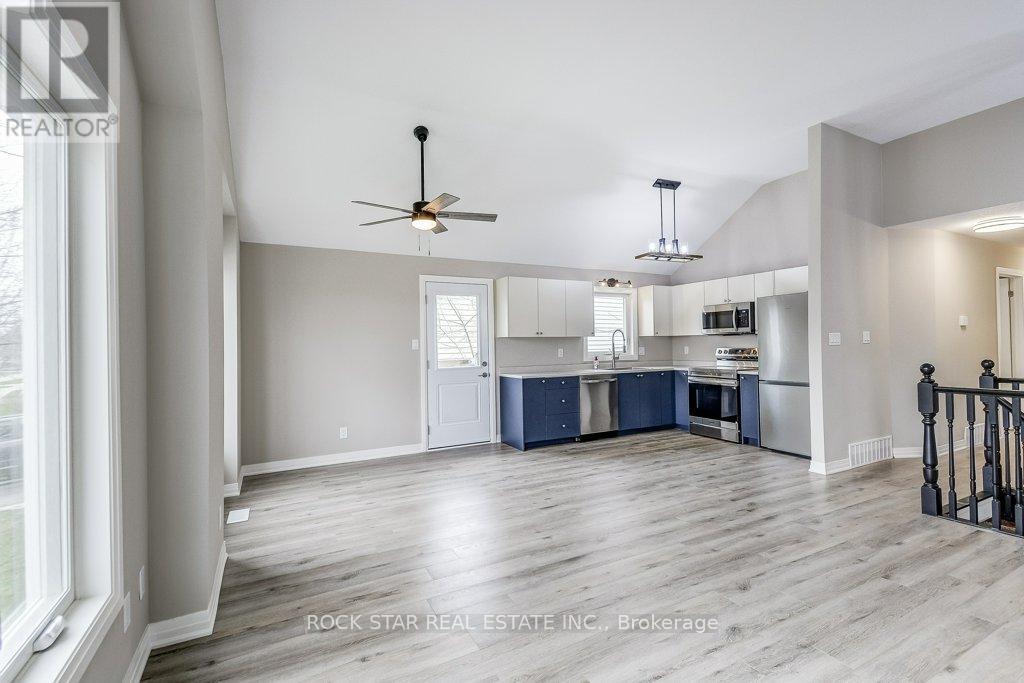 545 Trico Drive, Cambridge, Ontario  N3H 5M7 - Photo 11 - X13017514