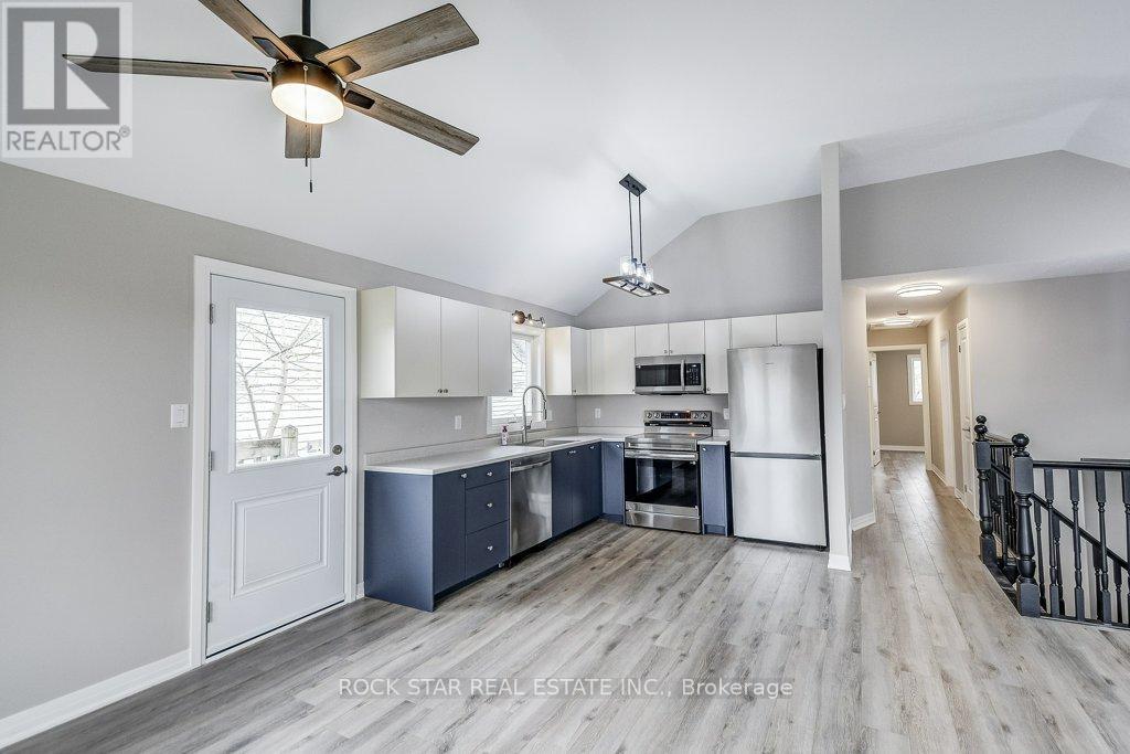 545 Trico Drive, Cambridge, Ontario  N3H 5M7 - Photo 12 - X13017514