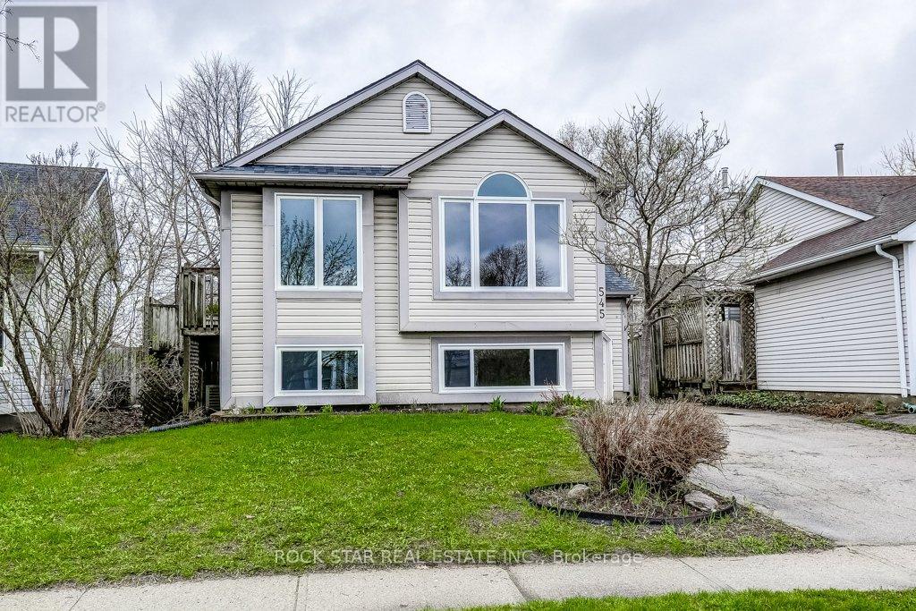 545 Trico Drive, Cambridge, Ontario  N3H 5M7 - Photo 3 - X13017514