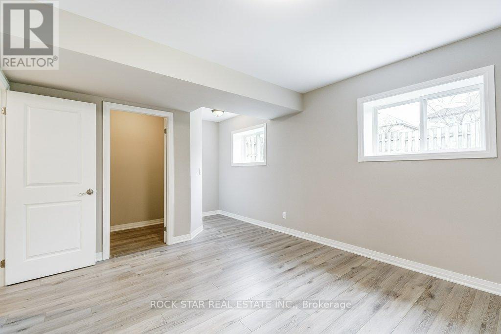 545 Trico Drive, Cambridge, Ontario  N3H 5M7 - Photo 35 - X13017514