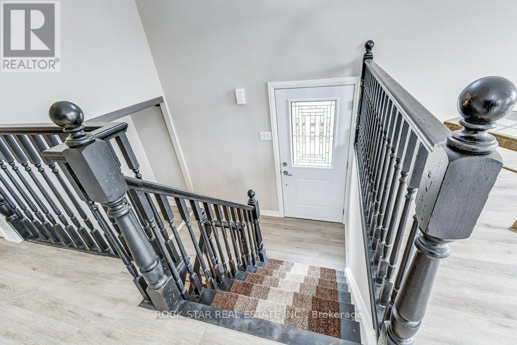 545 Trico Drive, Cambridge, Ontario  N3H 5M7 - Photo 5 - X13017514