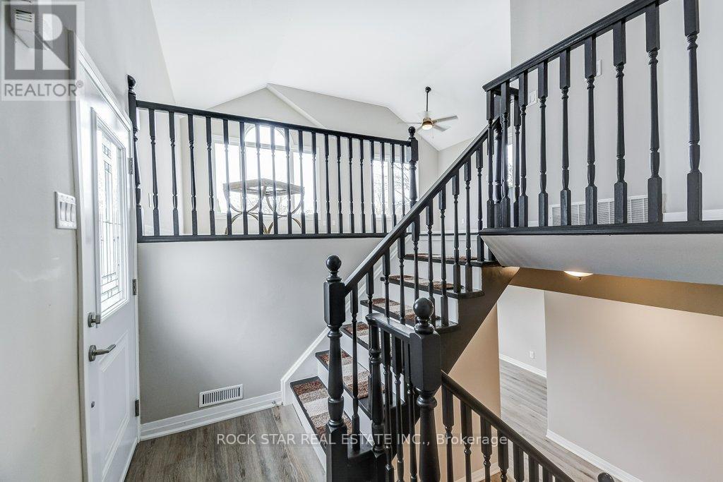 545 Trico Drive, Cambridge, Ontario  N3H 5M7 - Photo 6 - X13017514