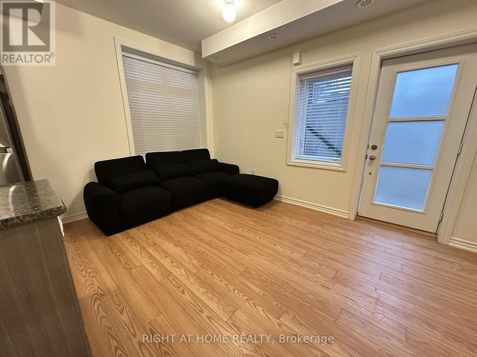 602 - 50 Halliford Place, Brampton, Ontario  L6P 4R1 - Photo 5 - W13011790