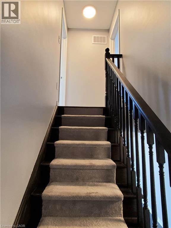 124 Daylily Lane, Kitchener, Ontario  N2R 0L7 - Photo 4 - 40821961