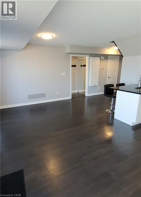 124 Daylily Lane, Kitchener, Ontario  N2R 0L7 - Photo 6 - 40821961