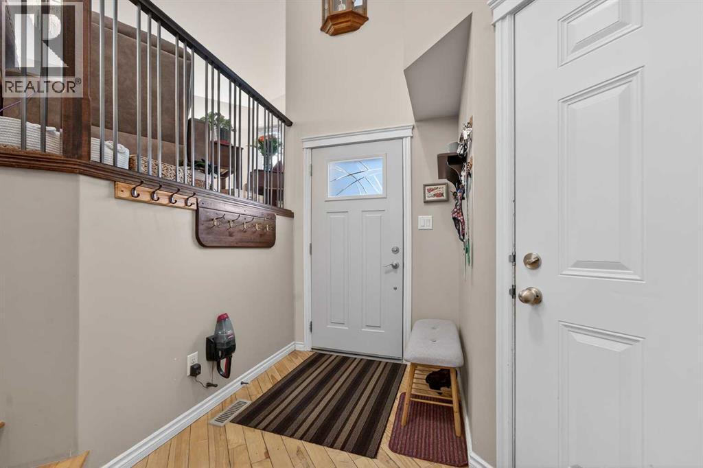 302 Sixmile Lane S, Lethbridge, Alberta  T1K 5S6 - Photo 3 - A2287802