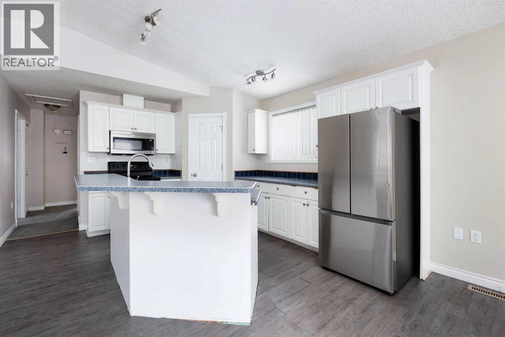 153 Leitner Gate, Fort Mcmurray, Alberta  T9K 2M4 - Photo 12 - A2275235