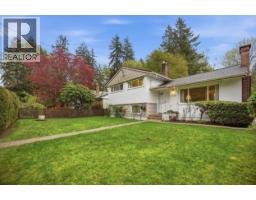1852 LARSON ROAD, North Vancouver, British Columbia