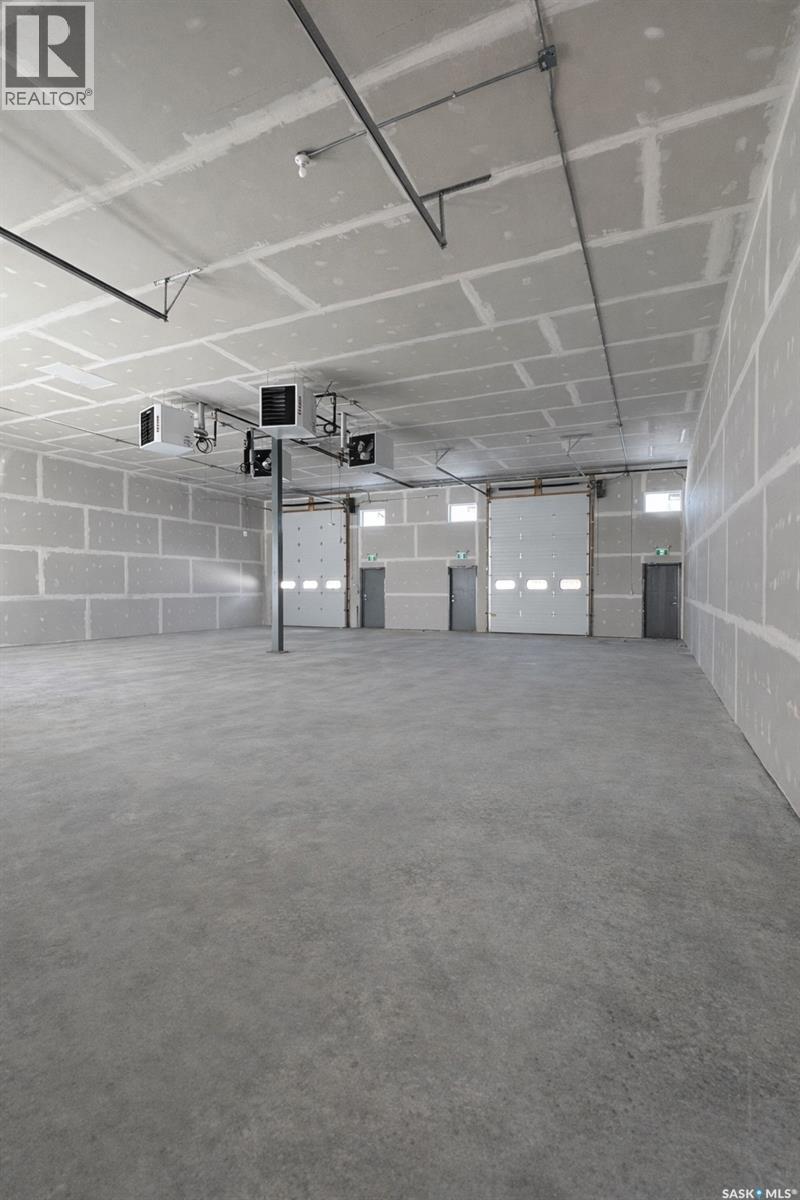 9&10 213 Service Road W, Langham, Saskatchewan  S0K 2L0 - Photo 7 - SK033352