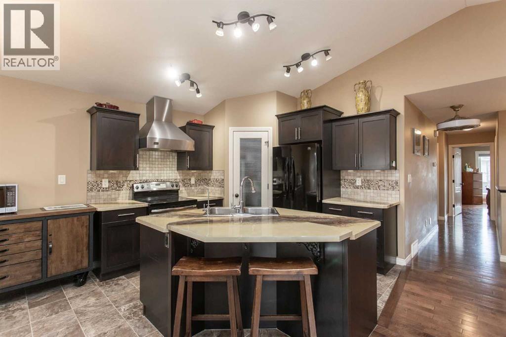 344 Timothy Drive, Red Deer, Alberta  T4P 0L1 - Photo 5 - A2300393